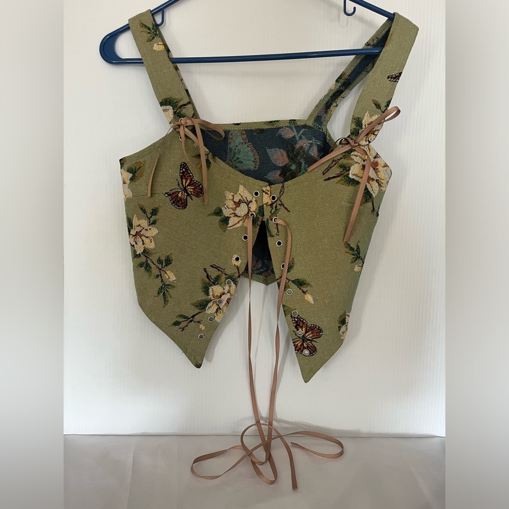 Floral Tapestry Corset, Lace-Up, 30" Bust NEVER WORN